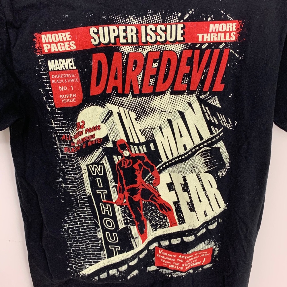 ▪️Marvel’s Daredevil Graphic Tee (Sz S) - Picture 2 of 5